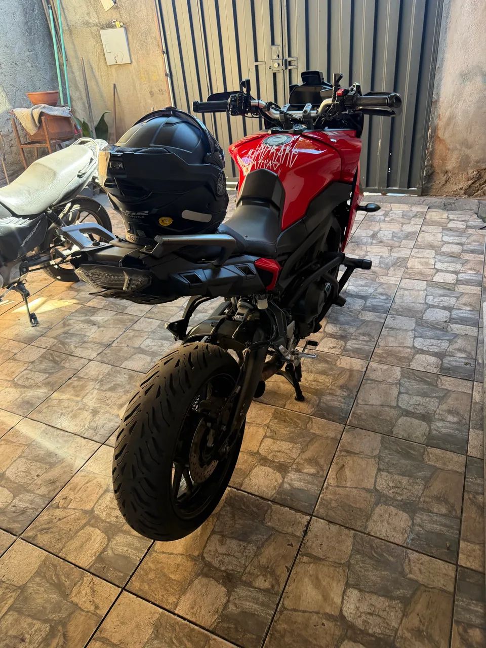 Trace 900gt - Foto 2