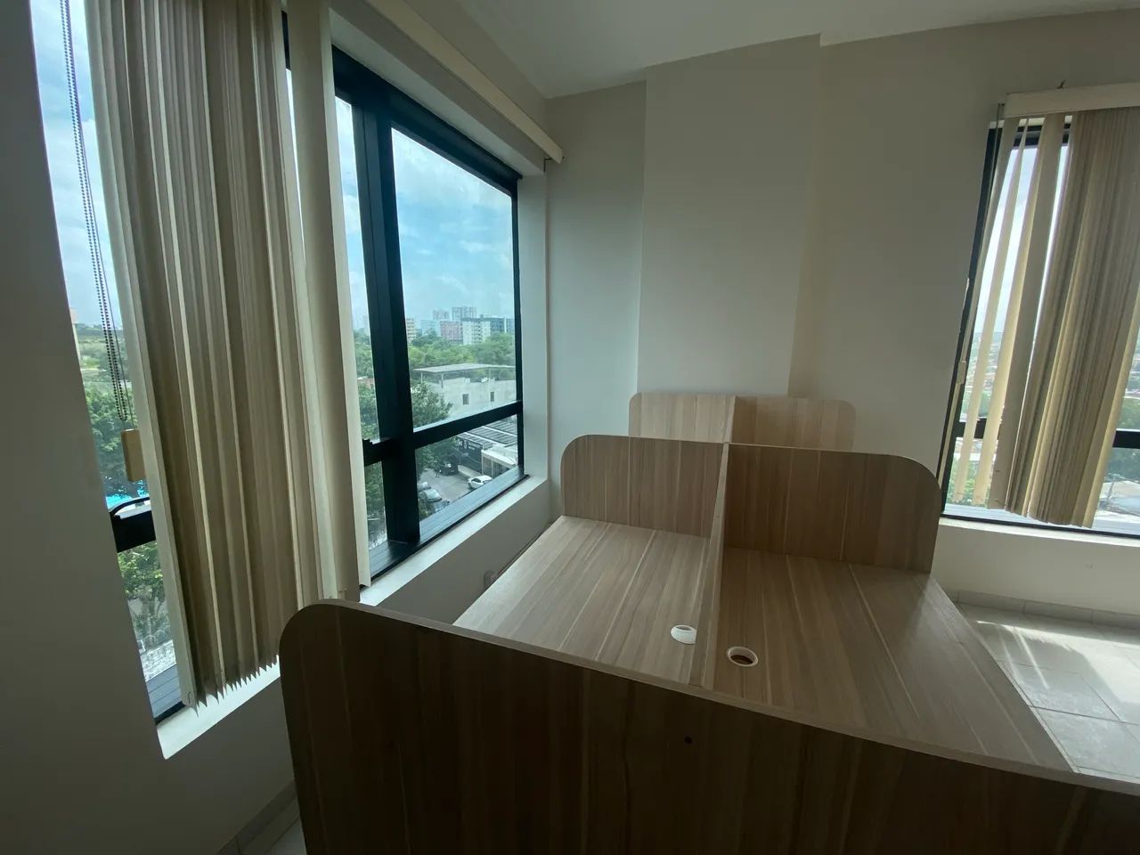 Alugo Sala Comercial 32m2 - Adrianópolis - Trade Center - Foto 4