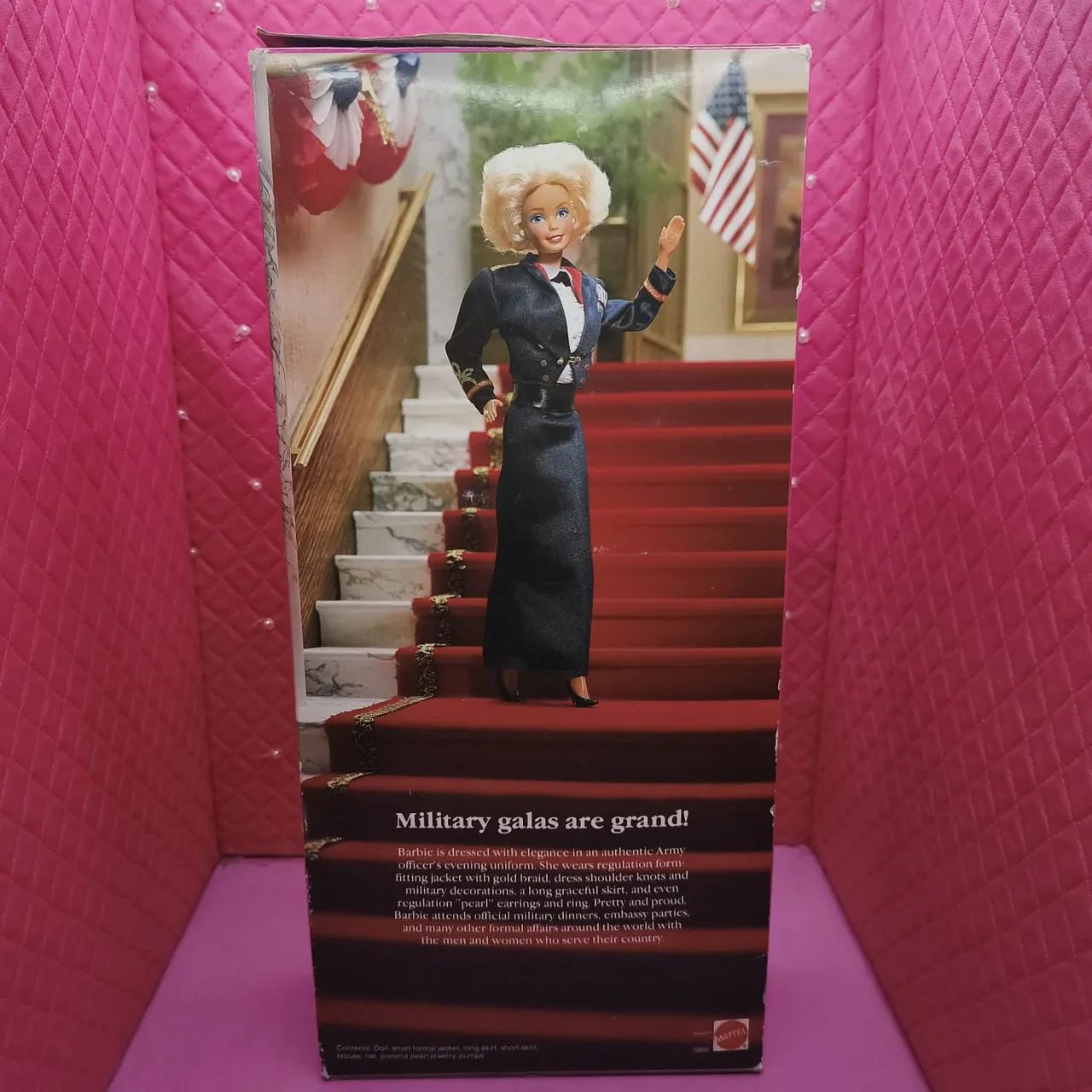 Army Barbie na caixa - Foto 5