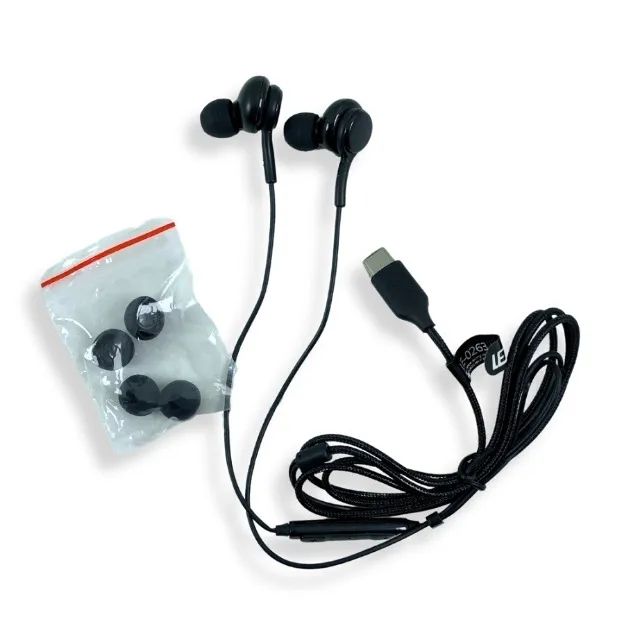 Fone de Ouvido Estéreo com Microfone Usb C Lelong - Foto 3