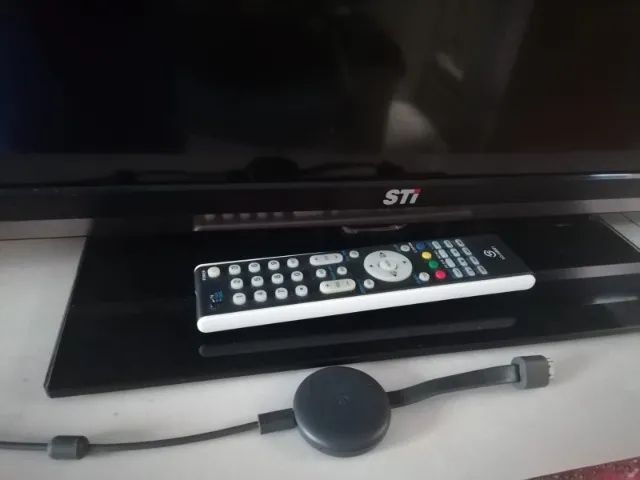 TV Semp Toshiba (STi) 43 polegadas + Chromecast - Foto 3