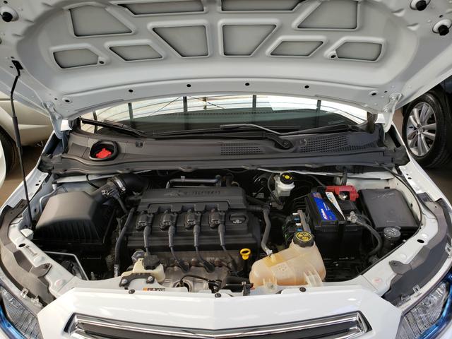 Onix 1.4 LTZ 2015 mec c/30.380 milkm - Foto 17