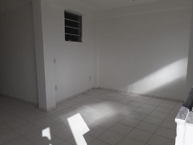 Alugam-se Lofts / kitnets Boca do Rio próximo ao Atakarejo - Foto 3