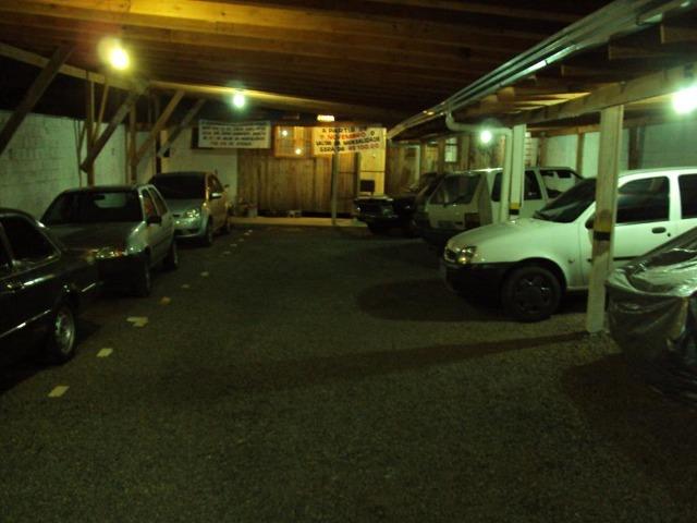 Estacionamento c/ casa de moradia - Foto 6
