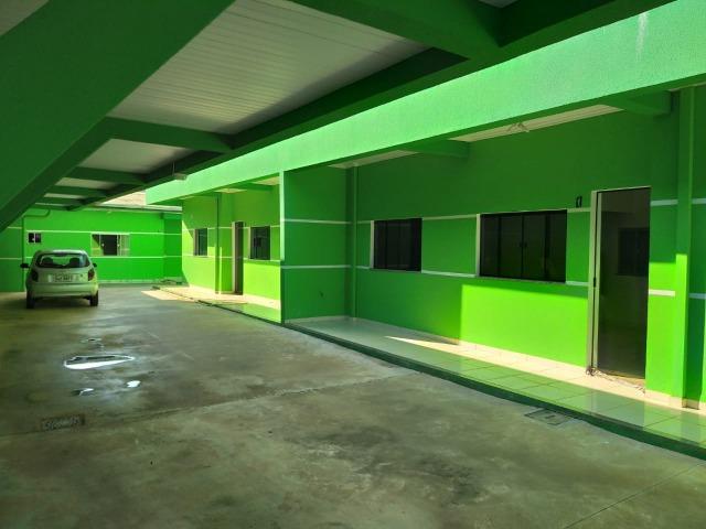 Alugo apartamentos de dois quartos, sala e cozinha,banheiro