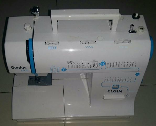 Máquina de costura R$ 600,00 - Foto 3