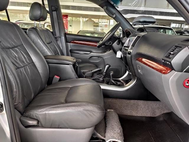 LAND CRUISER PR - Foto 7