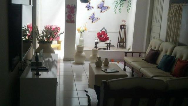 Casa e ponto comercial - Foto 4