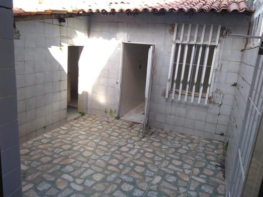 Casa de 80 m² 01 qto ótima localização no Centro ao lado do Hospital Presidente Dutra - Foto 8