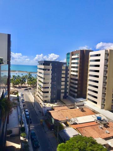 175m2, na 1 quadra da praia de Ponta verde!