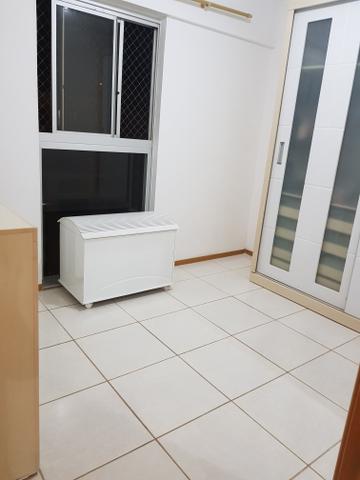 Alugo quarto mobiliado p mulher e - Foto 3