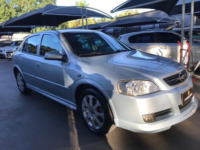 Astra Advantage 2.0 - 2011 - Foto 3