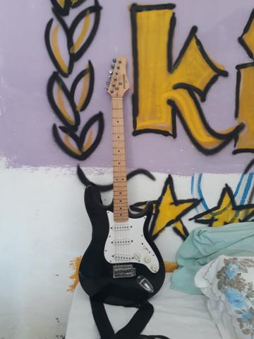Guitarra behringer