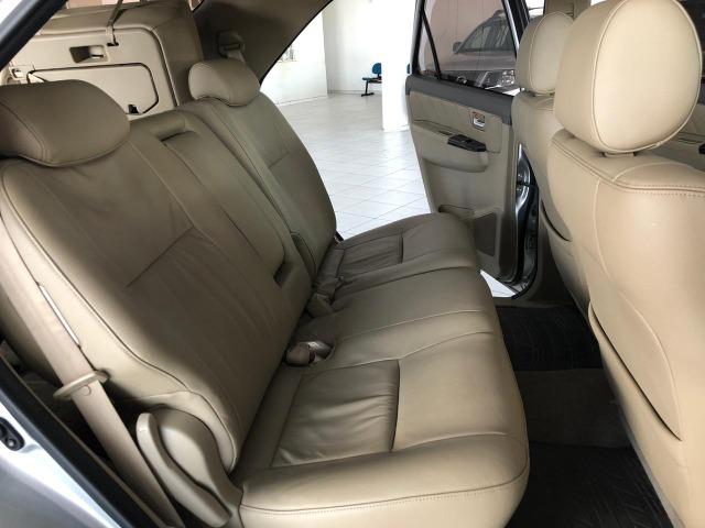 Hilux SW4 SRV 7 Lugares - Foto 10