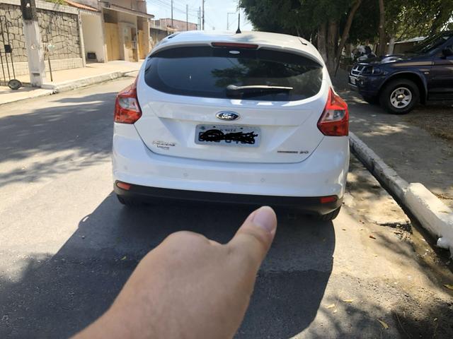 Ford Focus 2.0 15/15 - Foto 2