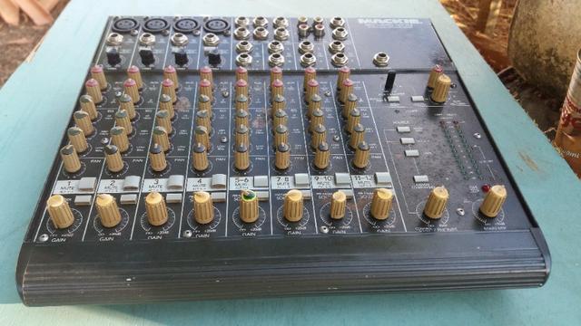 Mesa de som mackie 1202 vlz 12 canais - Foto 6