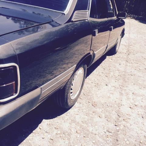 Opala Diplomata SE , 6 cl , preto , impecável , carro pronto para placa preta - Foto 3