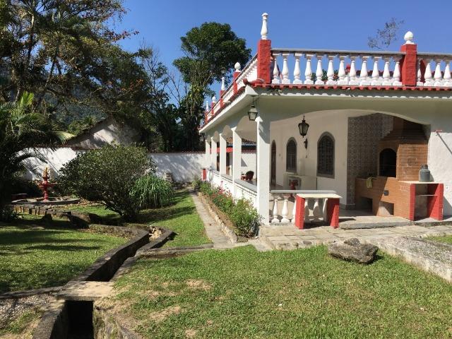 Guapimirim Casa Linear 3000m² com 3Qts com churrasqueira e quintal - Foto 16