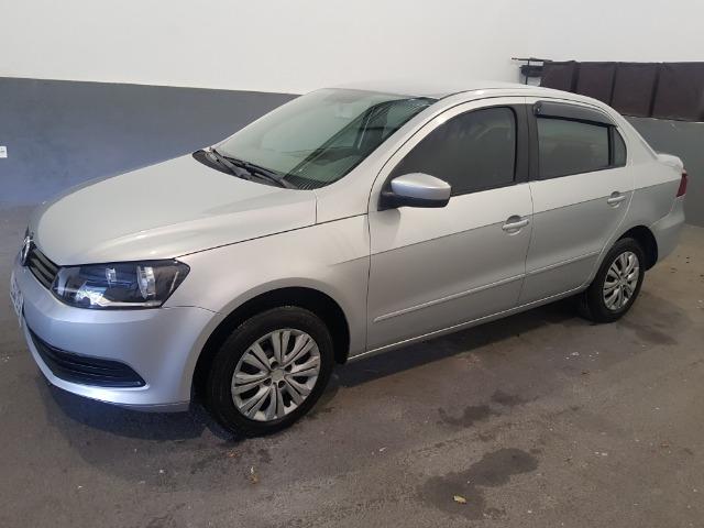Vw - Volkswagen Voyage 1.0 completo