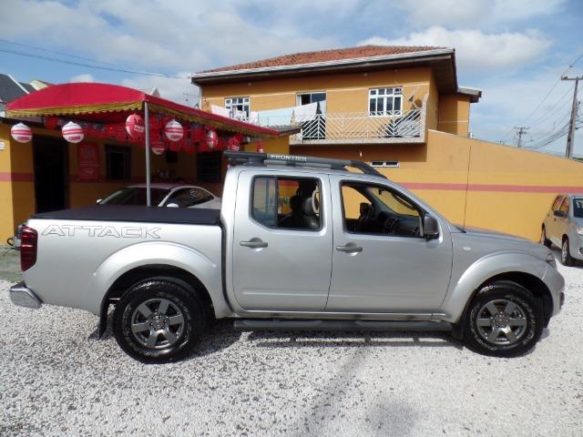 Nissan Frontier SV Attack 4X4 - 2014 - Foto 7