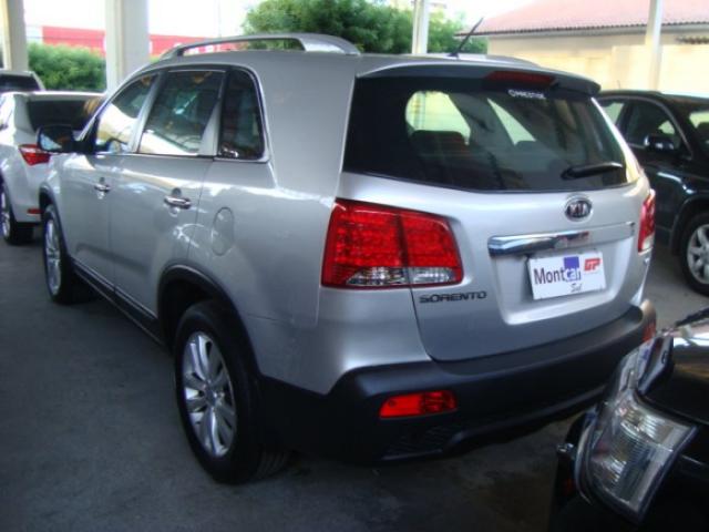 Kia sorento 2011 blindado 3.5 v6 4x4 top (85) 99905-7907 - Foto 8