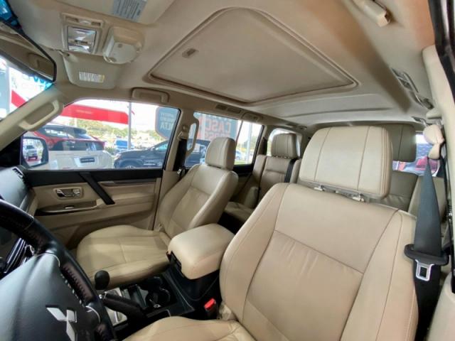 MITSUBISHI PAJERO FULL 3.2 HPE 4X4 16V TURBO INTERCOOLER DIESEL 4P AUTOMATICO. - Foto 5