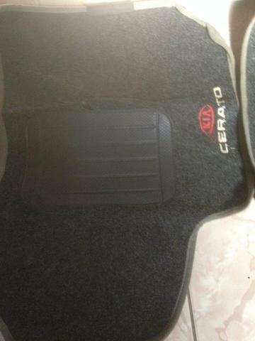 Vendo tapete do cerato semi novo - Foto 4