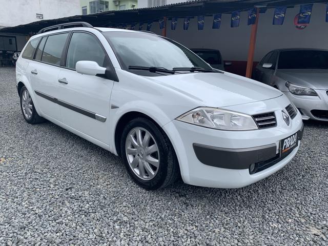 Renault Megane Gran Tour 1.6 Flex Manual 2013 - Foto 3