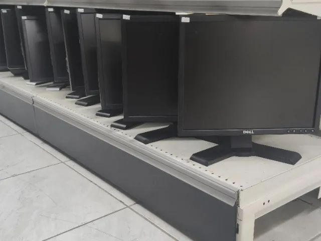 Lote 10 Un Monitores Dell 19 Polegadas Rotação e Ajuste de Altura - Foto 2