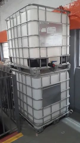Caixa tanque IBC 1000 LITROS 