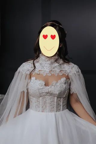 Vestido de Noiva com Capa  - Foto 2