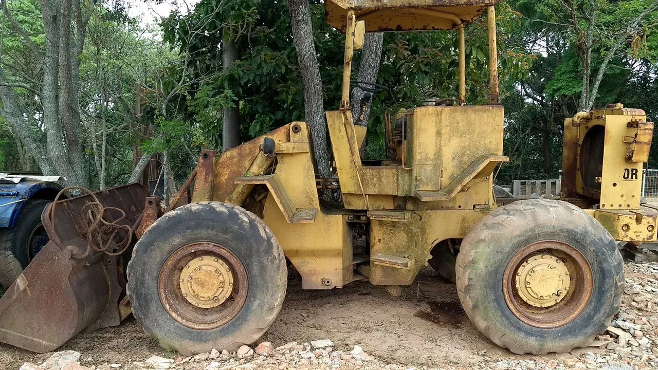 Pá carregadeira 930 R