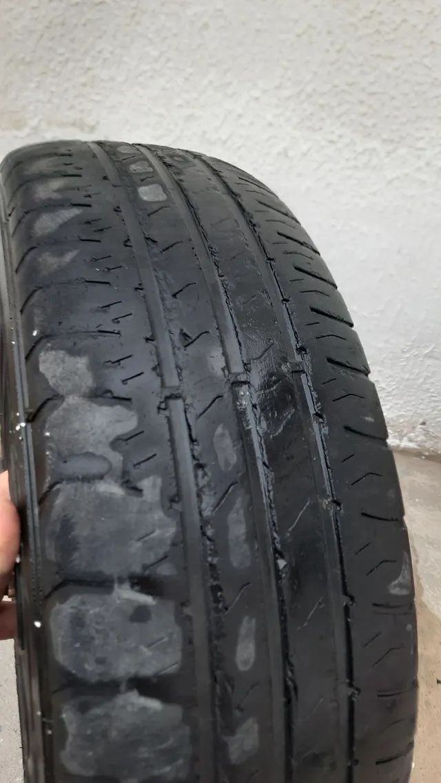 Pneus Goodyear Direction touring 175 70 R13 Carros vans e