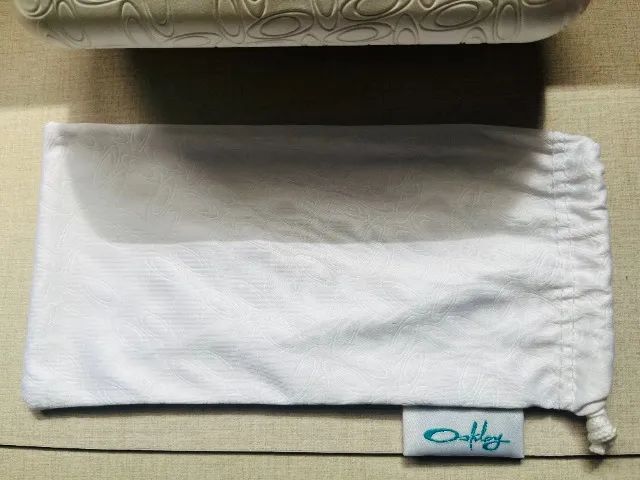 Case Oakley Branco Estojo Micro Bag - Foto 3