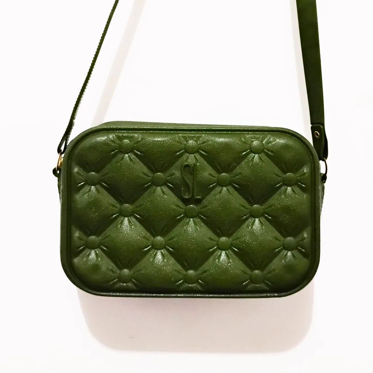 Bolsa verde quadrada estruturada transversal 
