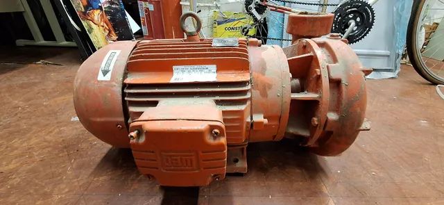 Bomba de água Schneider BPI-22R 15CV Trifásica