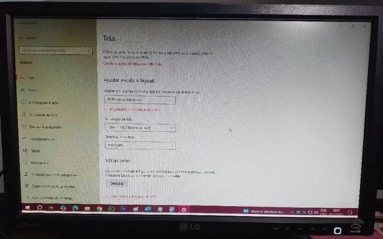Monitor LG 19EB13P de 19 polegadas (usado e com faixa branca na tela) - Foto 5