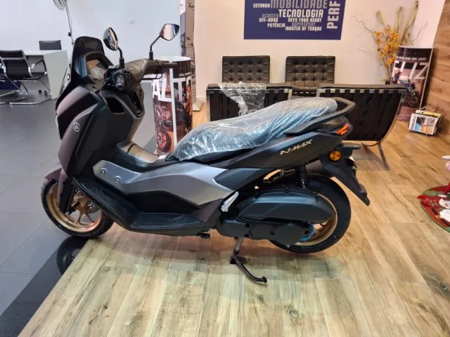 Nova Nmax 160 cc 25/25 pronta entrega.