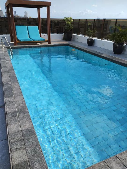 Piscineiro limpeza e manutenção