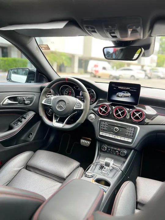 CLA 45 AMG 10MKM  - Foto 11