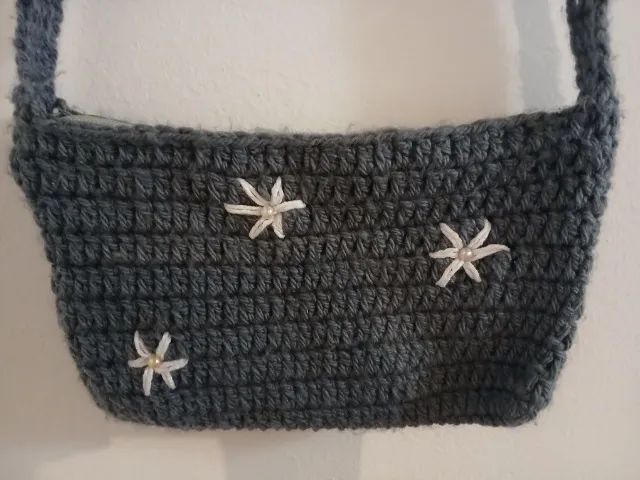 Bolsa de ombro crochê tricô
