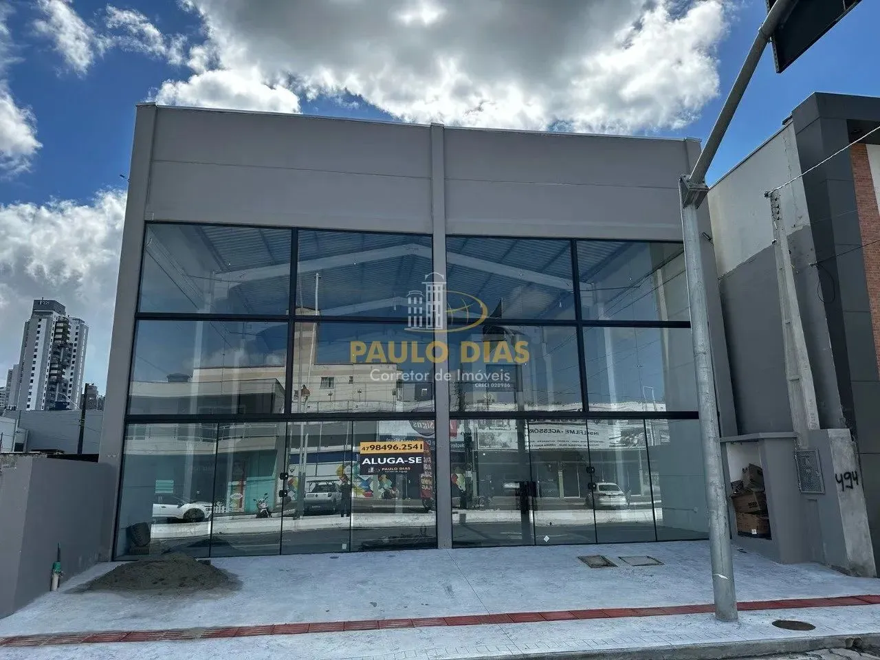 Sala para locação/Vila Real/Balneário Camboriú