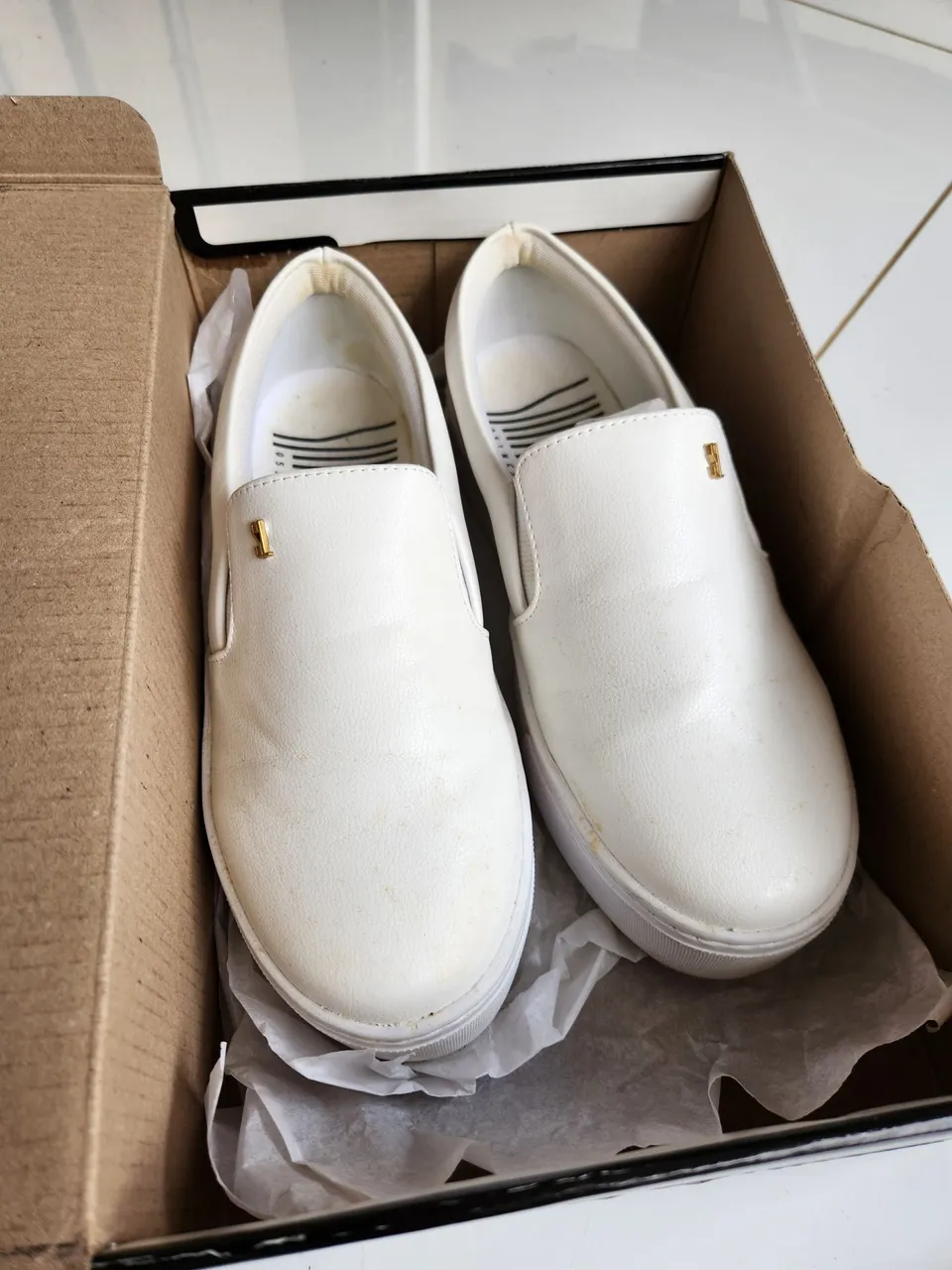 Tênis Slip On Flatform Santa Lolla Liso Branco