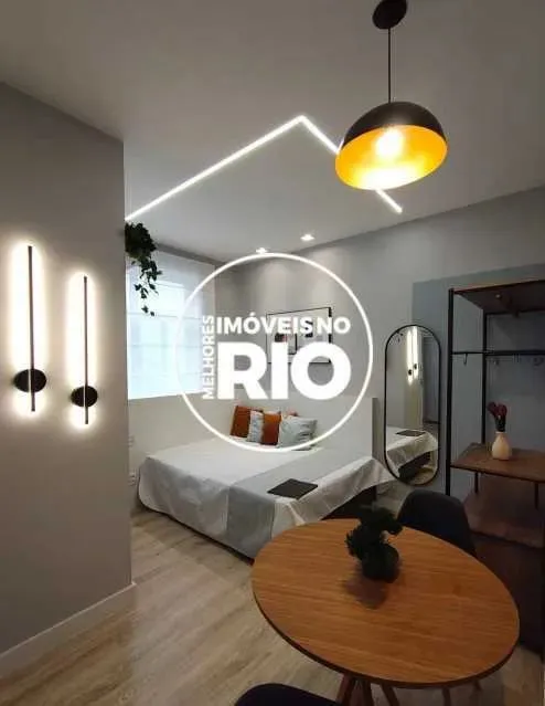 Studio no Centro à Venda