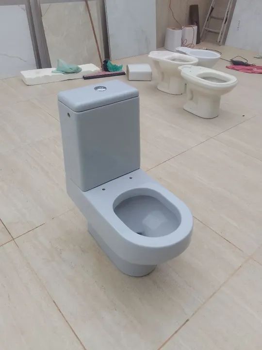 Vaso sanitário Deca, modelo Carrara alto padrão nunca foi usado se encontra em águas - Foto 2