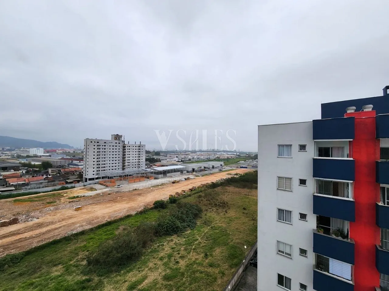 Descubra o prazer de viver no alto, com privacidade e tranquilidade! 2 dormitório