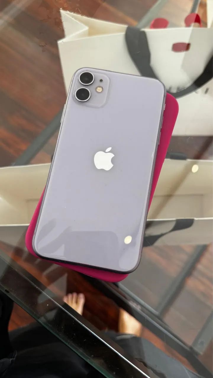 IPHONE 11 128GB (PRA VENDER) LILÁS - Celulares e Smartphones