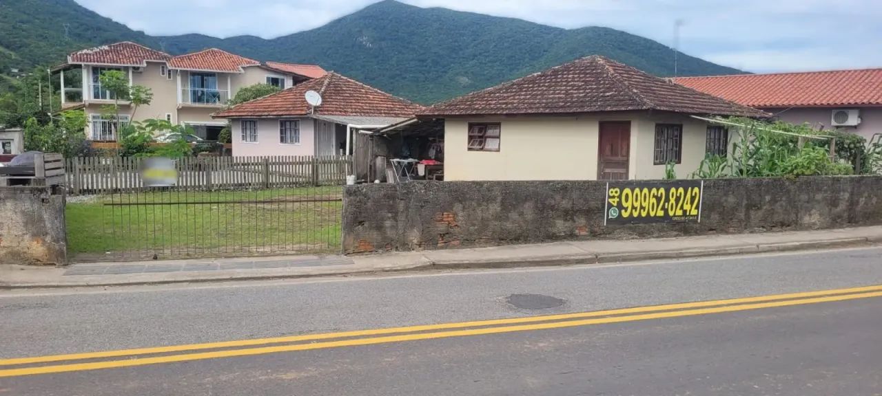 Terreno com 576 m² em Ribeirão da Ilha - Florianópolis - SC