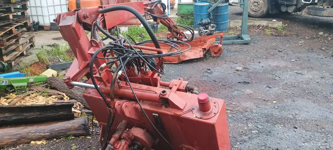 Roçadeira Hidráulica Articulada RHA 150