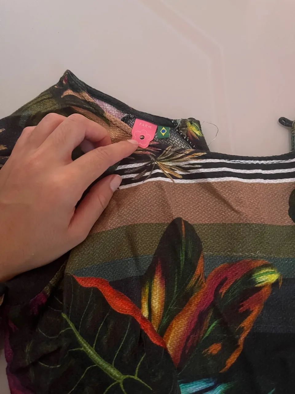 Vendem-se roupas de qualidade. Valor máximo 60,00. Pouquíssimo uso.  - Foto 2